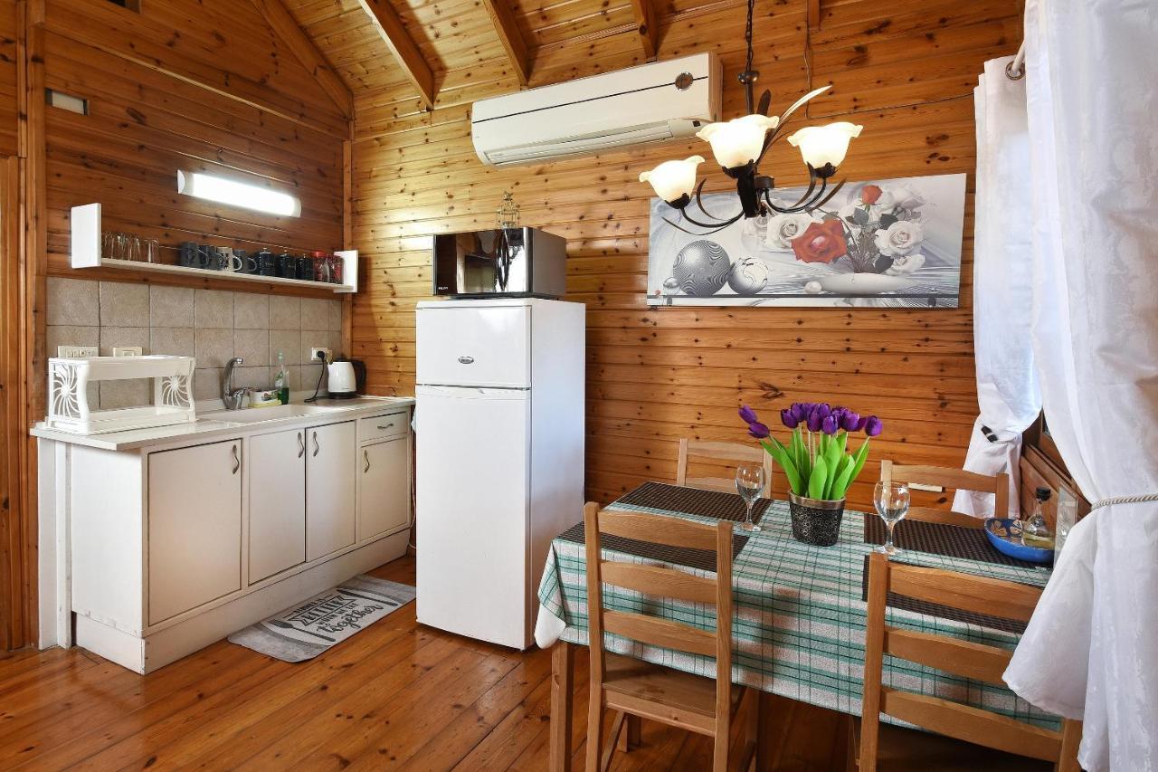 Tal Nof Cabins Villa Manot Екстериор снимка