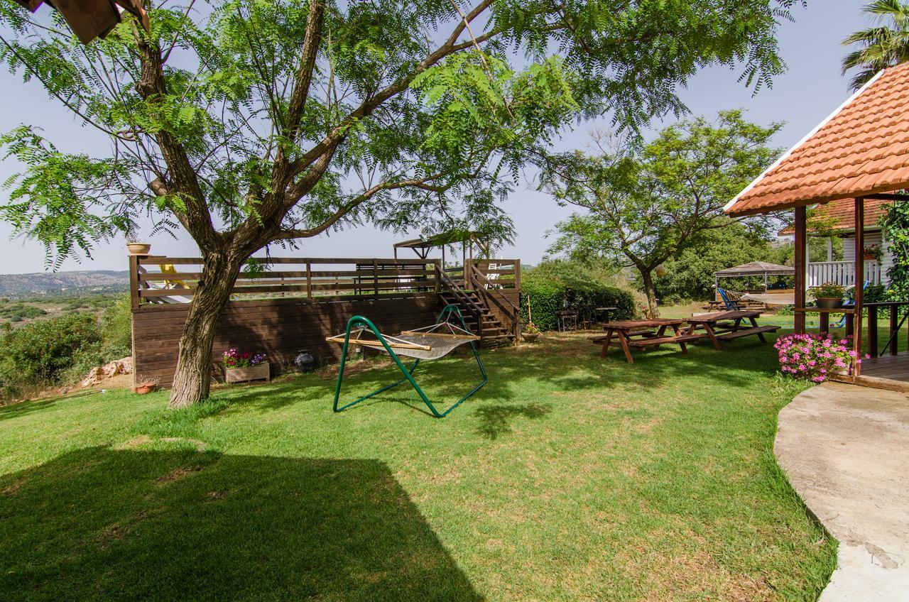 Tal Nof Cabins Villa Manot Екстериор снимка