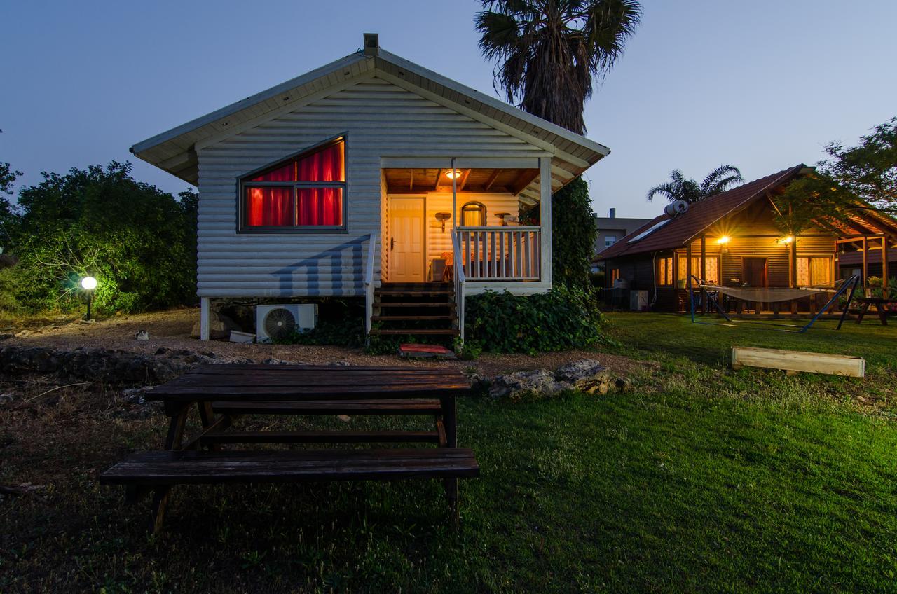 Tal Nof Cabins Villa Manot Екстериор снимка
